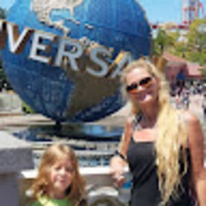 Meet your Posher, Kandy